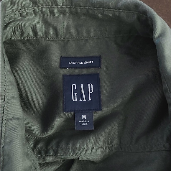 GAP Olive Green Cropped Utility Button Down Shirt Size M - Picture 3 of 9